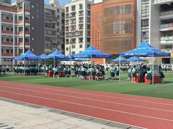 “筑夢科技，走進夢想”——福清實驗小學聯合福州科技館科普大篷車迎來奇妙科普之旅