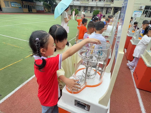 “科普之光照亮浦小，探索之路精彩紛呈”——閩侯上街實驗浦口小學迎來奇妙科普之旅