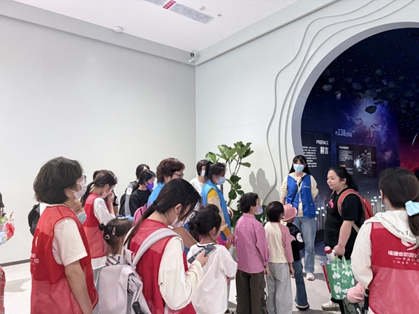 福州科技館攜手福建省助困公益協會開展特殊兒童科普關愛行動