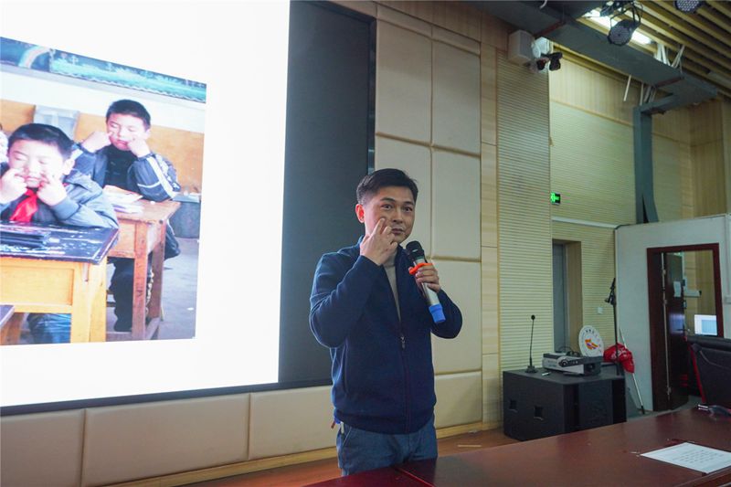 愛眼科普講座走進福州第十八中學象園分校活動