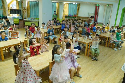 臺(tái)江區(qū)寧化幼兒園分園聯(lián)合福州科技館眼健康分館舉辦2022年福州市全國科普日活動(dòng)