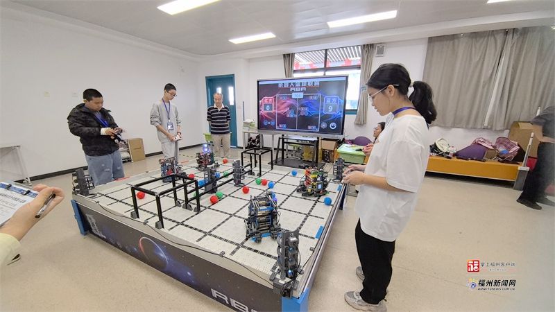 第二十屆福州市青少年機器人競賽圓滿落幕——線上線下雙軌聯動 近3500名青少年點燃科創熱情 第二十屆福州市青少年機器人競賽圓滿落幕——線上線下雙軌聯動 近3500名青少年點燃科創熱情