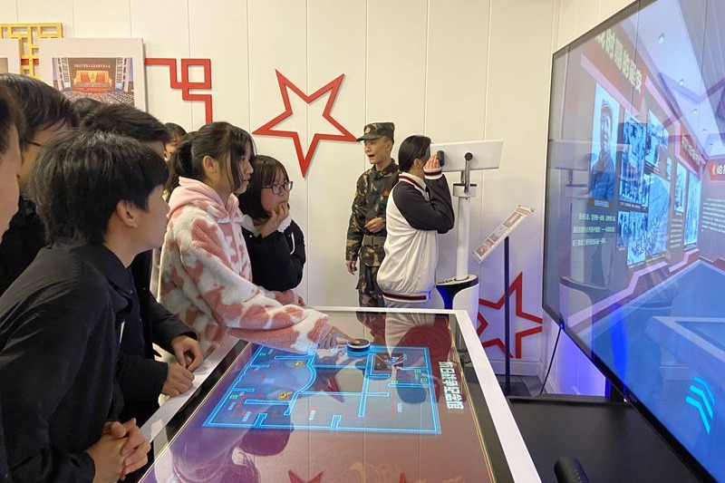 “回望百年黨史，中國共產黨領導科技發展”福建龍翔科普教育基地2022年黨建館活動簡報