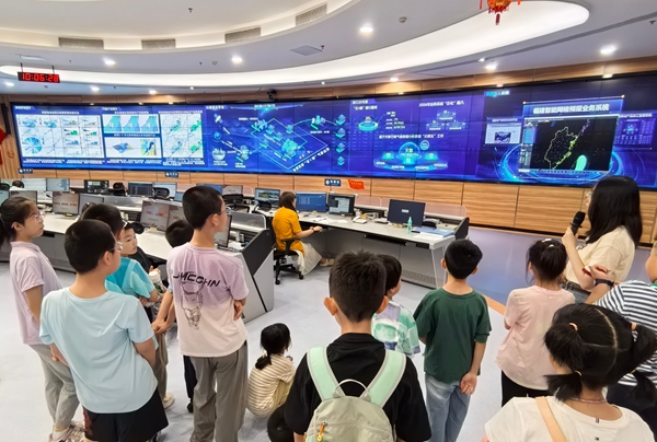 “走進氣象臺 探索風雨真相”閩都科普研學行圓滿收官