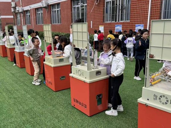 “玩轉(zhuǎn)科學(xué),車享快樂”——福州科技館攜手福州市遠(yuǎn)洋小學(xué)共赴趣味科學(xué)之約