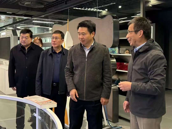 福建省科協領導調研福州科技館